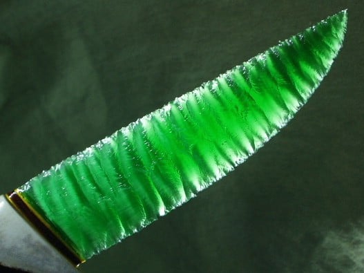 flint-knapped-fiber-optic-fighting-knife-blade-close-up.jpg