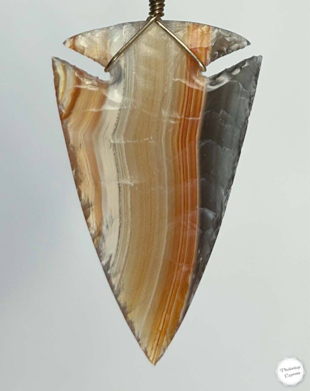 Banded Beauty Arrowhead Necklace - Image 2