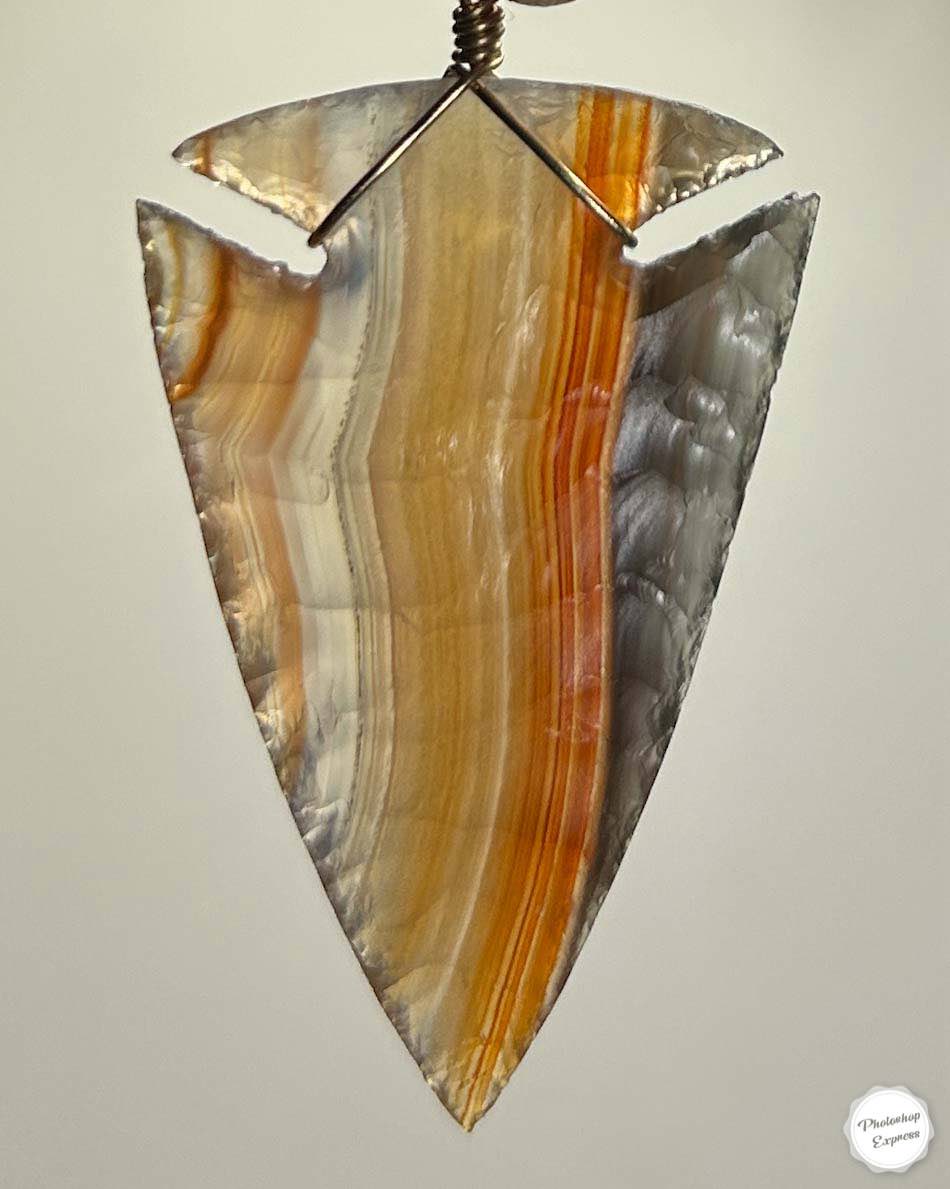 Banded Beauty Arrowhead Necklace